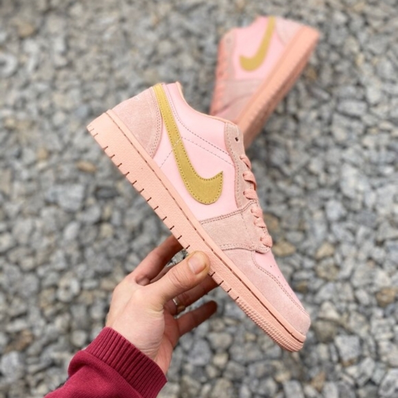 jordan 1 low coral gold